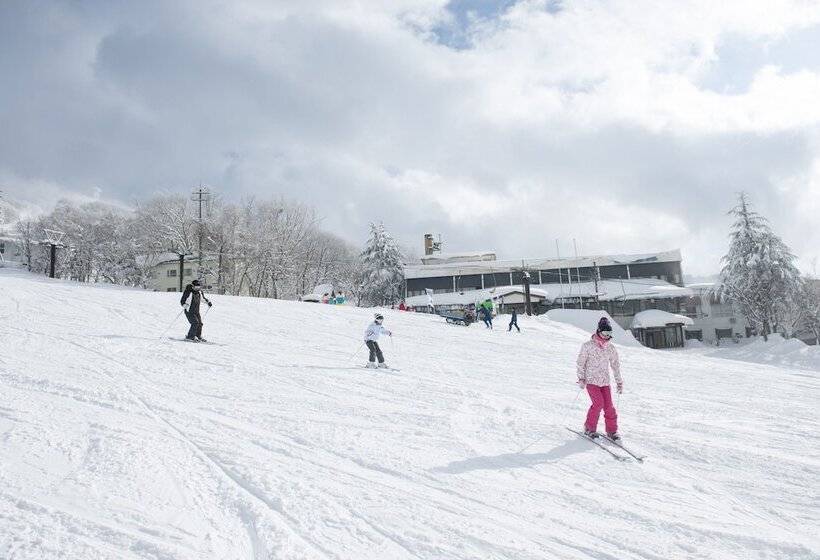 Рёкан Takamiya Hotel Jurin