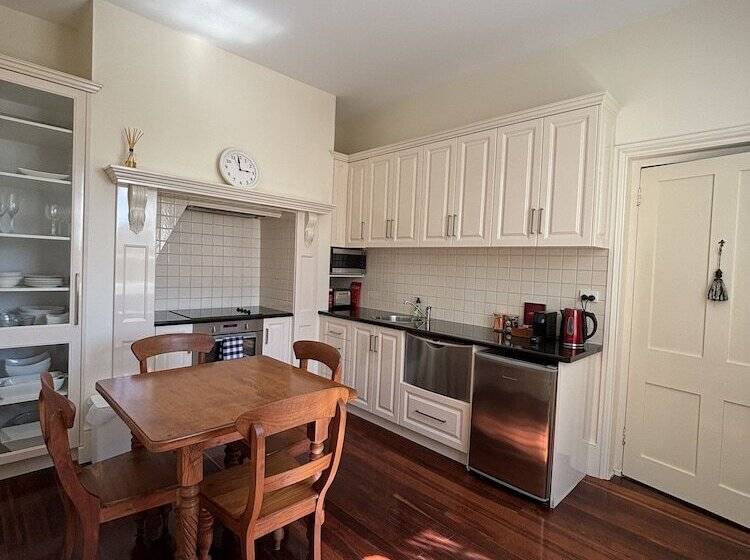 Bed and Breakfast The Customs House Port Macdonnell