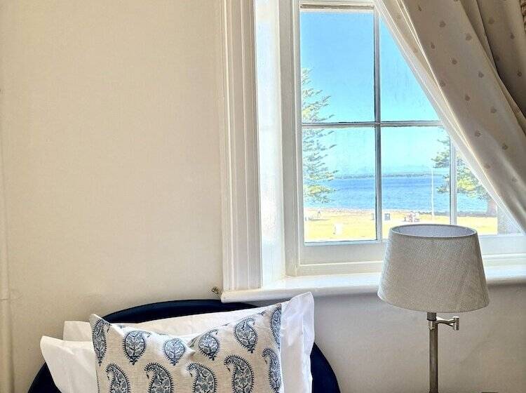 Bed and Breakfast The Customs House Port Macdonnell