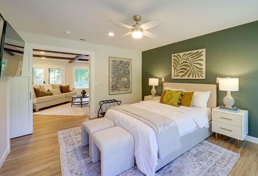 Bakersville Sanctuary W/ Stunning Scenery, Hot Tub