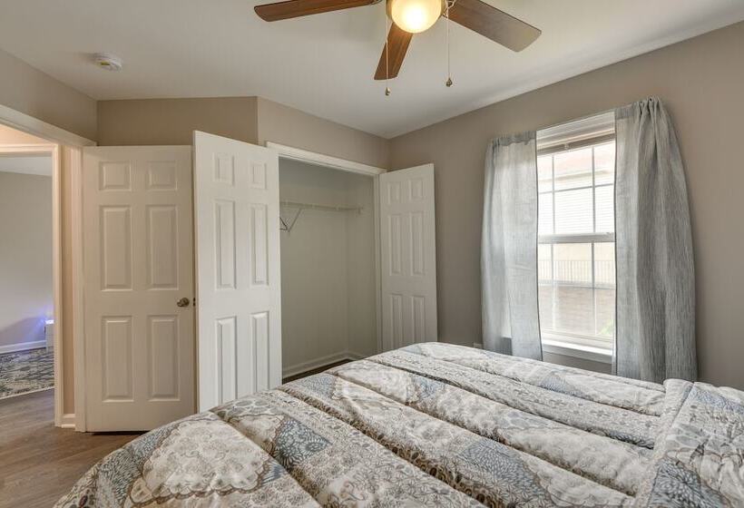 Baltimore Home W/ Deck, 9 Mi To Downtown!