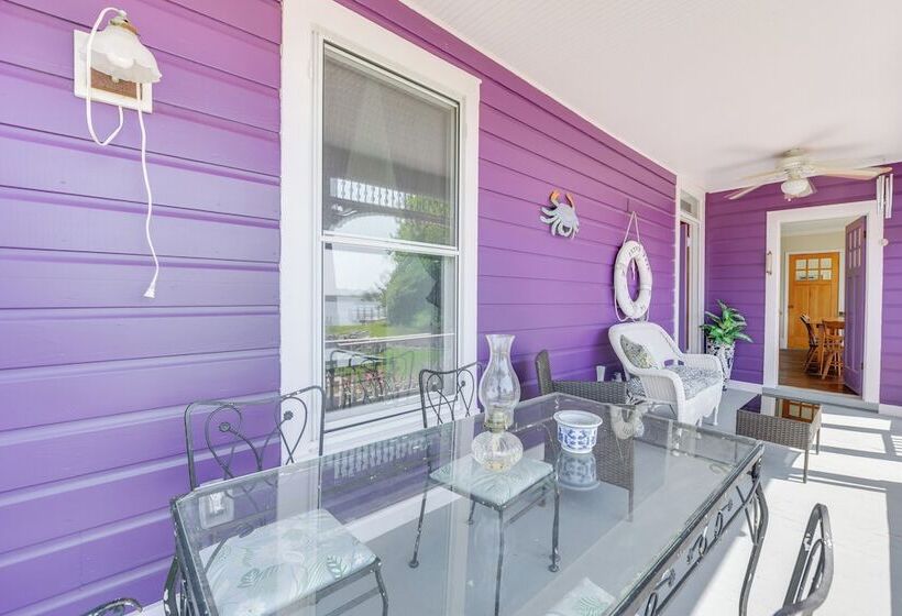 Bayfront Heathsville Home W/ Crabbing Pier!