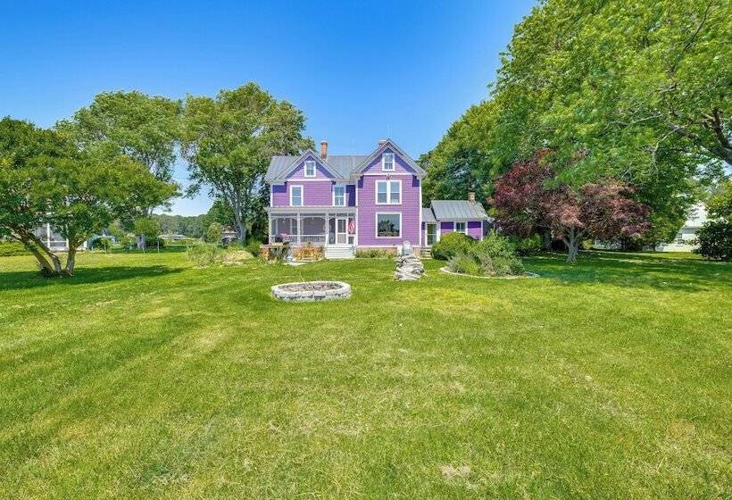 Bayfront Heathsville Home W/ Crabbing Pier!