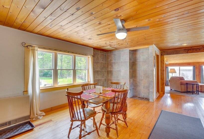 Lakeview Maine Retreat W/ Fire Pit, Grill & Canoe