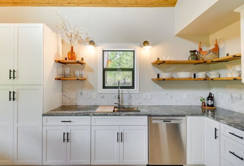Modern Lakeside Cabin W/ Mountain Views & Hot Tub!