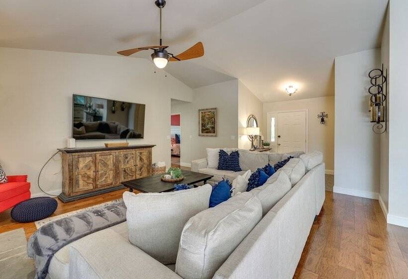 Bella Vista Vacation Rental: Access To Loch Lomond