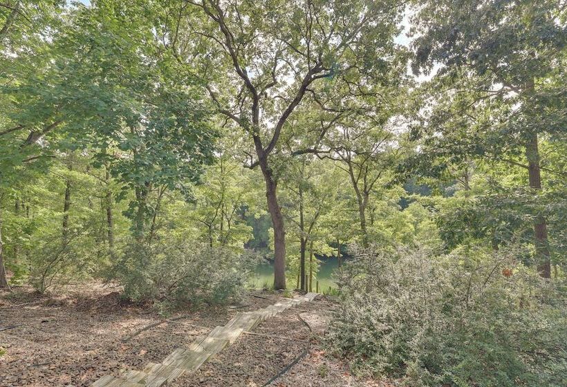 Bella Vista Vacation Rental: Access To Loch Lomond