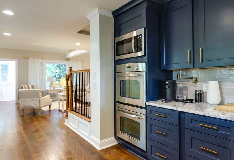 Blythewood Modern Cottage Retreat: Deck & Grill!