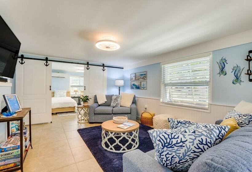 Bradenton Vacation Rental: Gas Grill & Water Views