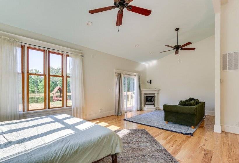 Bright Bluemont Home W/ On Site Pond & Mtn Views!