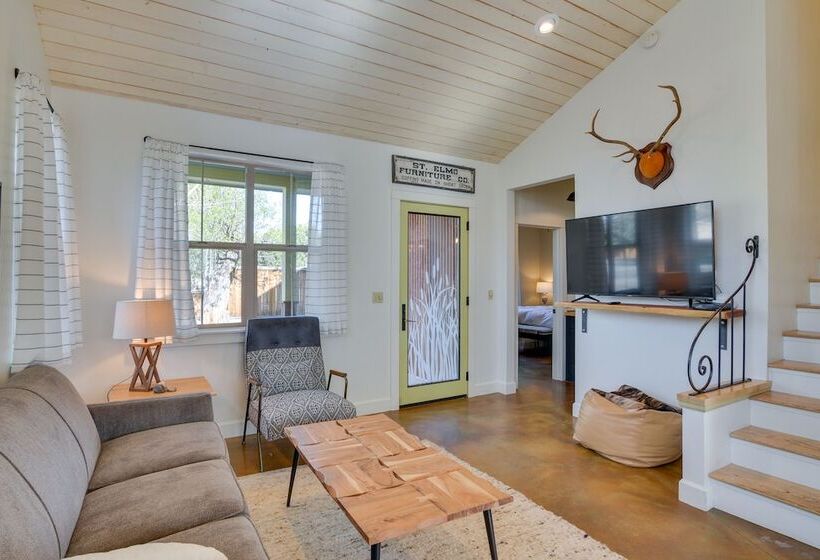 Buena Vista Vacation Home: Hot Tub, Mountain Views