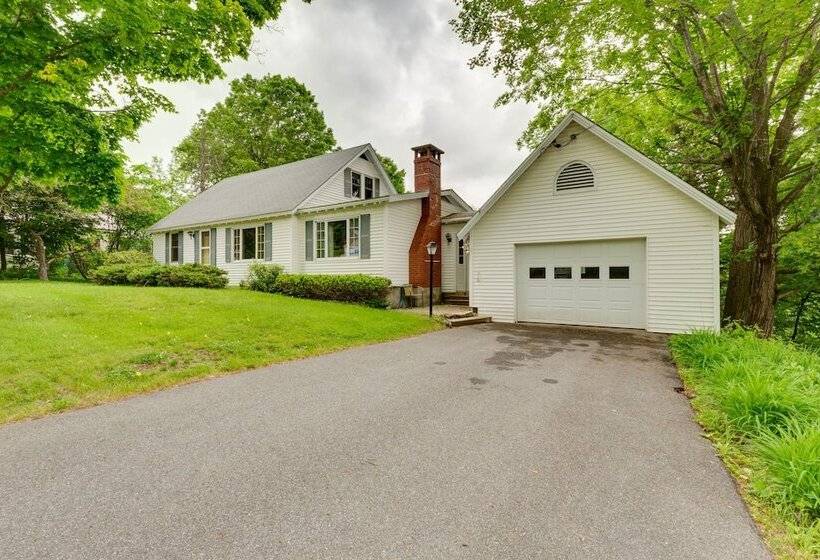 Cape House In Farmington W/ Shared Outdoor Pool!