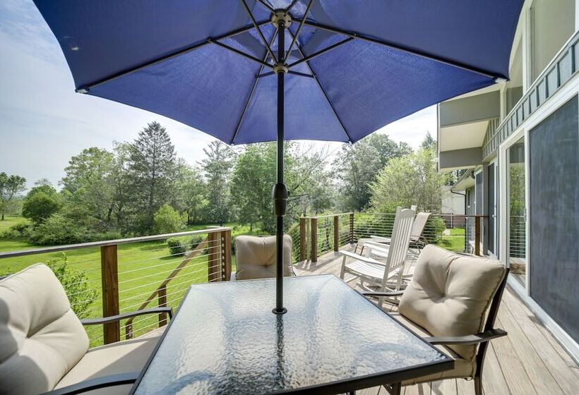 Centrally Located Brevard Home W/ Deck & Fire Pit!