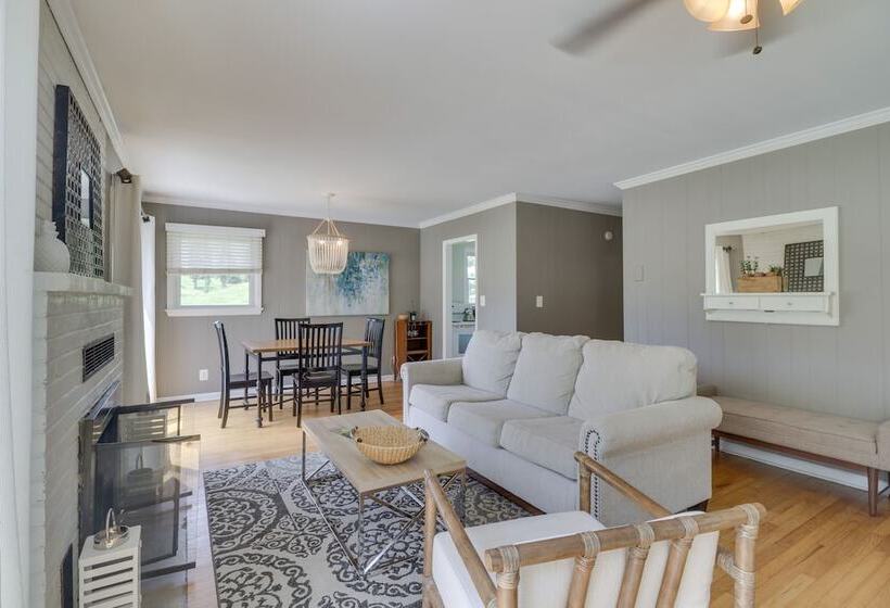 Charlottesville Cottage In Bailey S Retreat