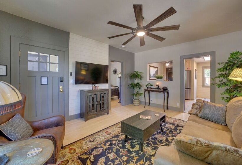 Clarkdale Home W/ Furnished Deck  Half Mi To Dtwn!