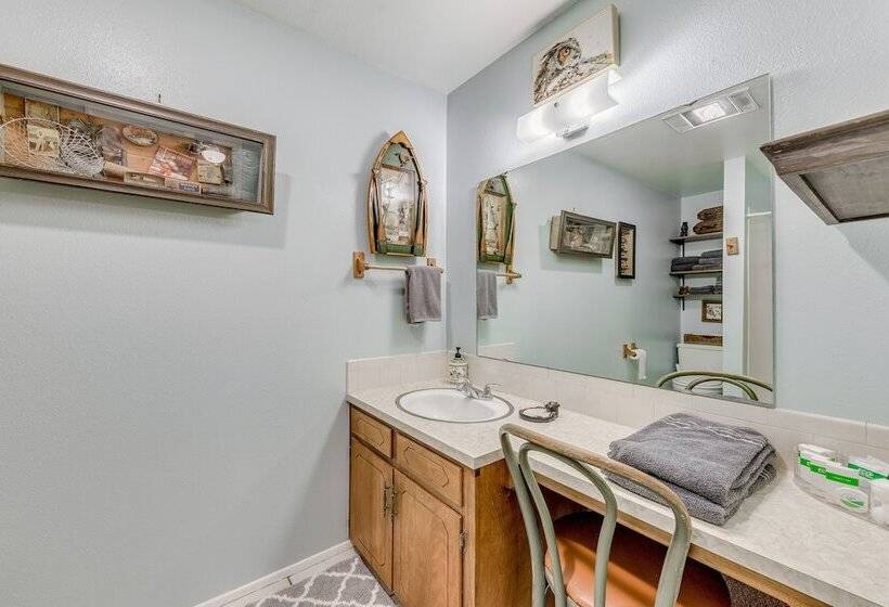 Cloudcroft Retreat W/ Hot Tub, Grill, & Deck!