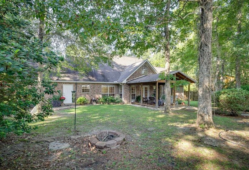 Charming Diamondhead Home W/ Private Yard!