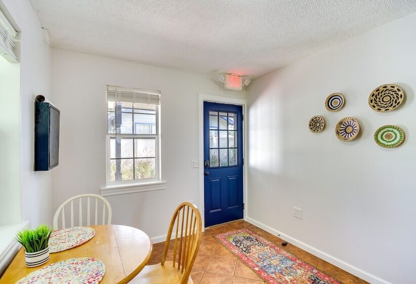 Charming Dtwn Retreat: 1 Mi To Ocean Springs Beach