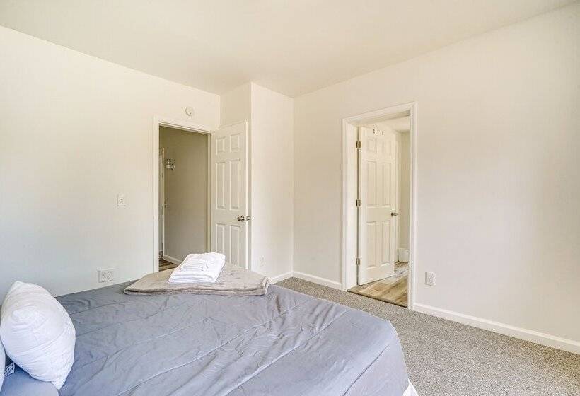 Charming Glens Falls Retreat Near Downtown!