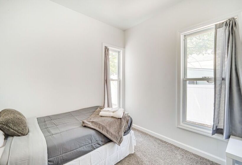 Charming Glens Falls Retreat Near Downtown!