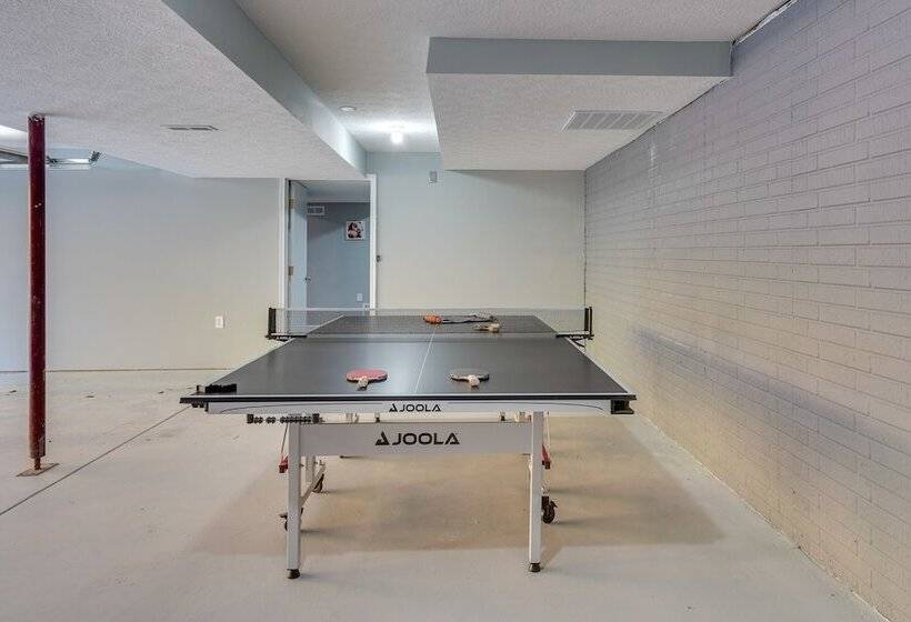 Outdoor Entertainment Areas: Family Ohio Getaway