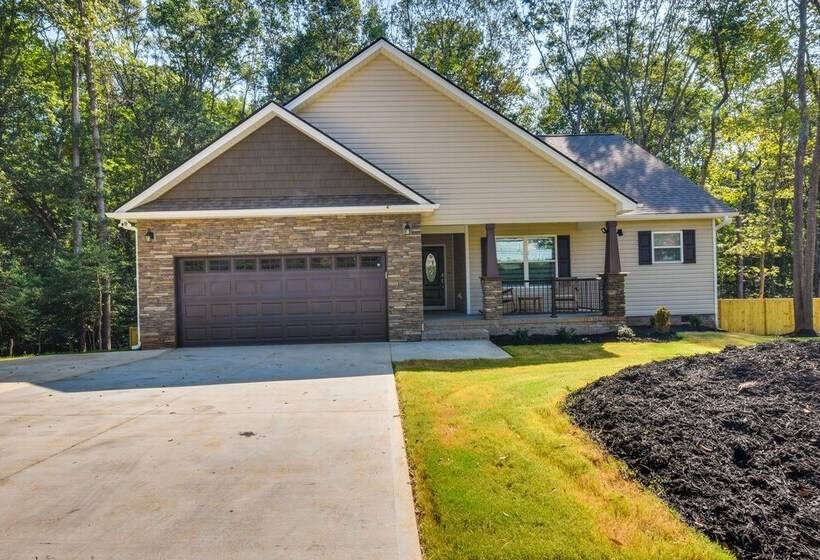 Charming Pendleton Retreat ~ 5 Mi To Clemson!