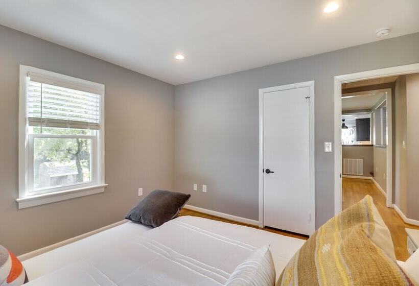 Charming Retreat In Charlottesville W/ Deck!