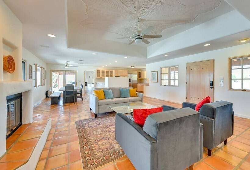 Chic Borrego Springs Home W/ Outdoor Oasis!