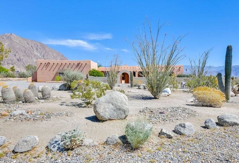 Chic Borrego Springs Home W/ Outdoor Oasis!