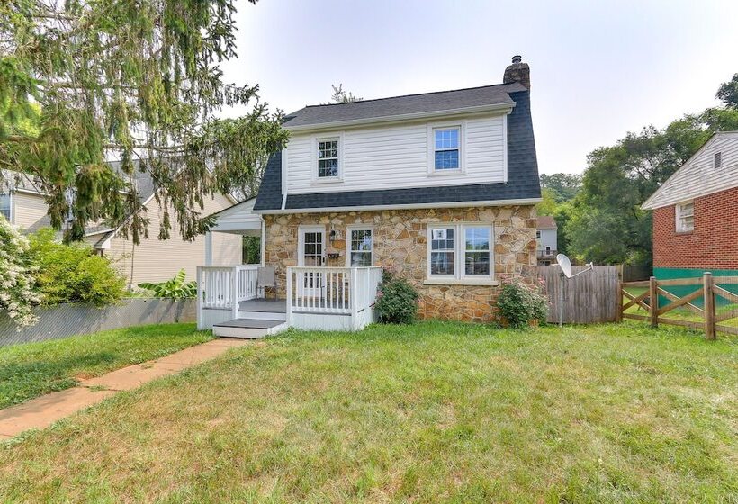 Chic Front Royal Retreat Near Shenandoah River!