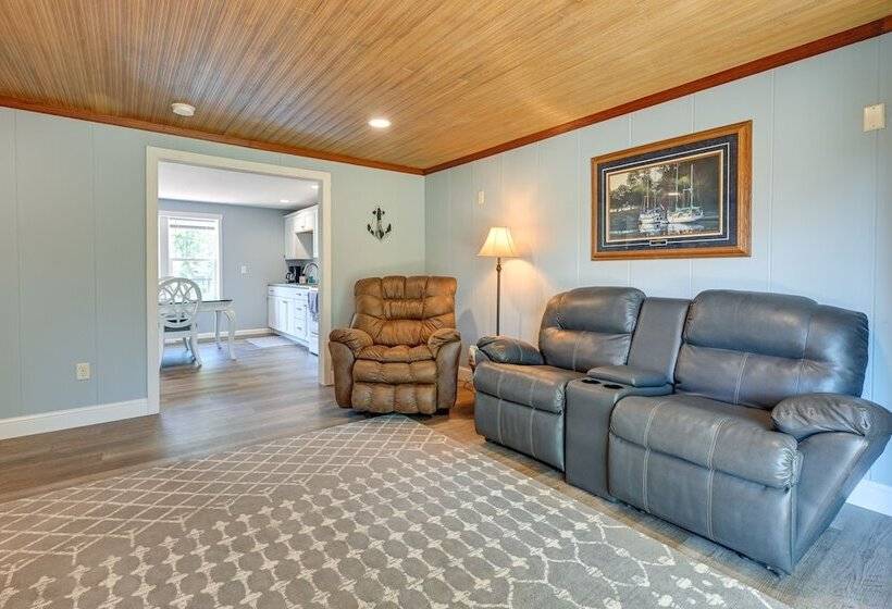 Chippewa Falls Retreat On Lake Wissota W/ 2 Decks!