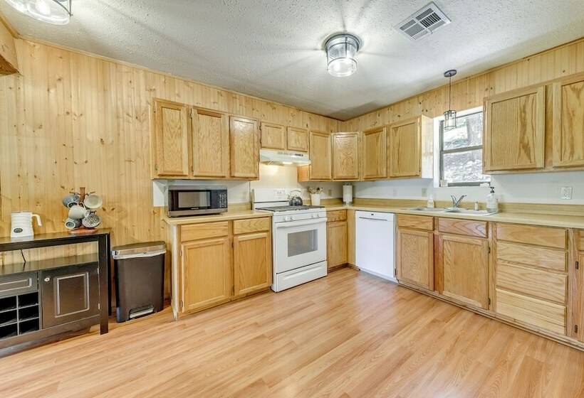 Cloudcroft Mountain Retreat ~ 5 Mi To Skiing!