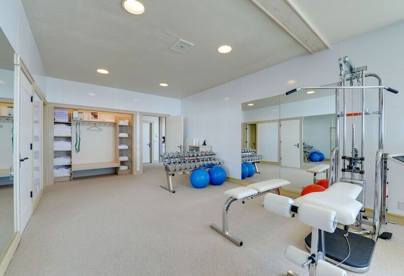 Cora Home W/ Mountain Views   Fishing On Site!