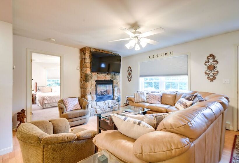 Cozy Campton Home: 10 Mi To Tenney Mountain Resort