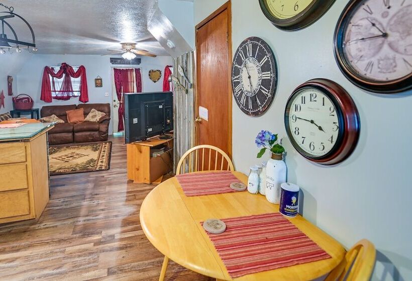 Cozy Country Cabin 4 Mi To Cave Run Lake!