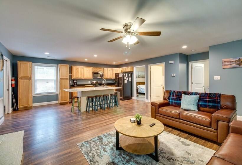 Cozy Home In Star Tannery W/ Private Backyard!