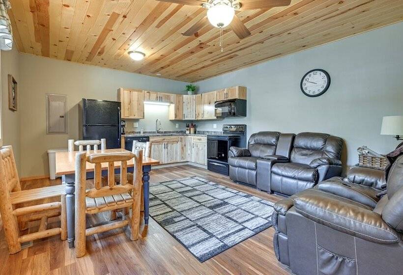 Cozy Lake Wissota Escape W/ Community Dock!