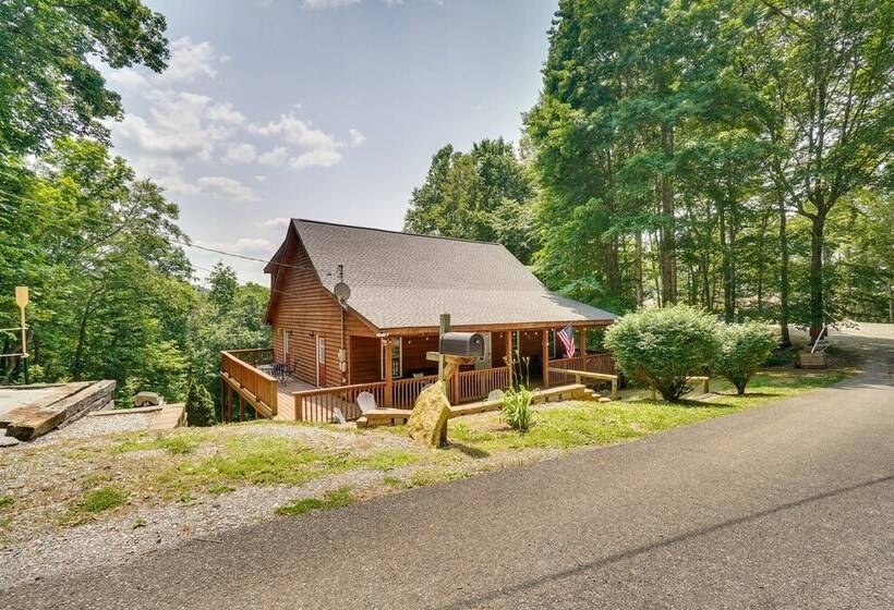 Cozy Tennessee Lake House W/ Grill & Fire Pit!