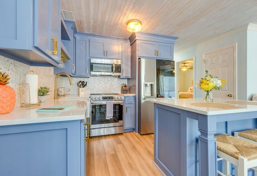 Creekfront Dauphin Island Cottage: Walk To Gulf!