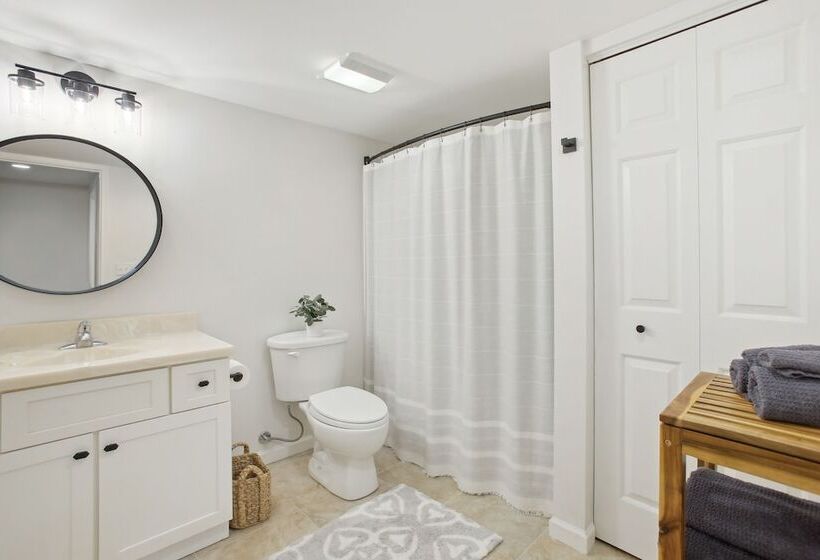 Crystal Lake Vacation Rental, 3 Mi To Betsie River