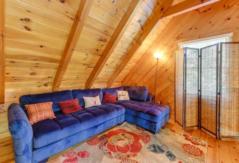 Cabin W/ Hot Tub + Fishing Pond In Del Rio!