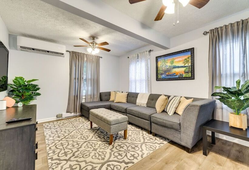 Delightful Tobyhanna Home With Game Room!