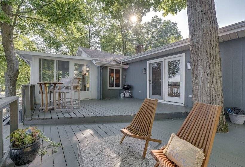 Delton Oasis Retreat W/ Lake Views & Deck!
