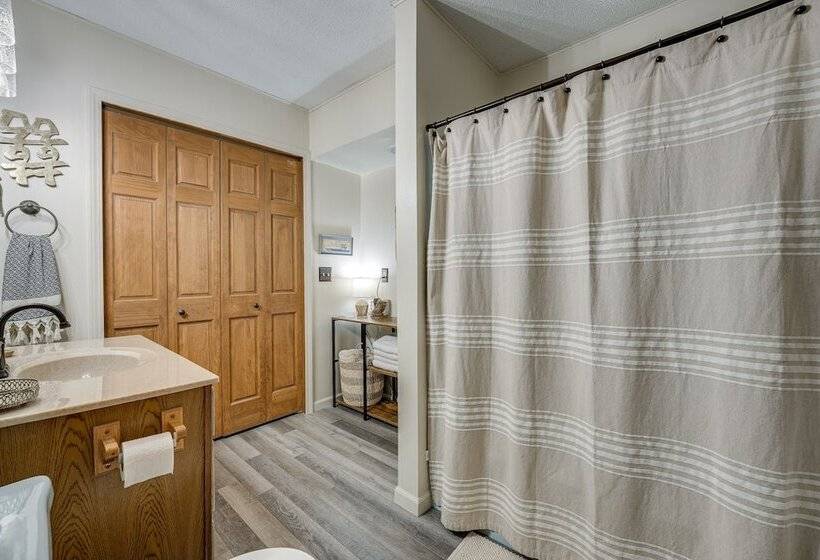 Delton Oasis Retreat W/ Lake Views & Deck!