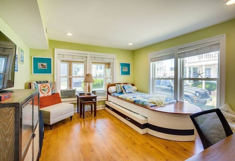 Dewey Beach Cottage Near Ocean   Walk To Beach!