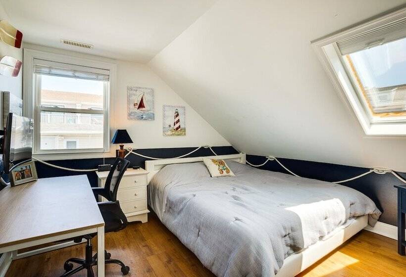 Dewey Beach Cottage Near Ocean   Walk To Beach!