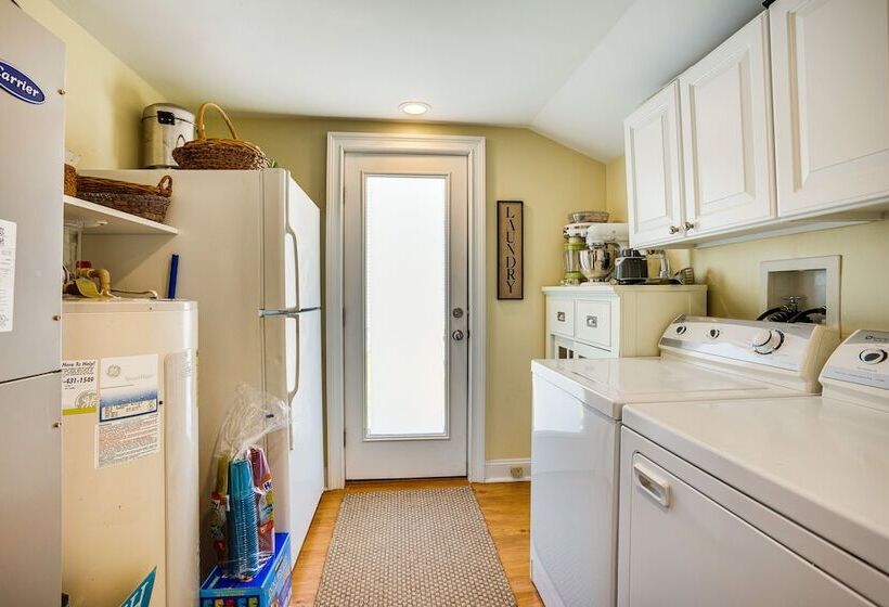 Dewey Beach Cottage Near Ocean   Walk To Beach!