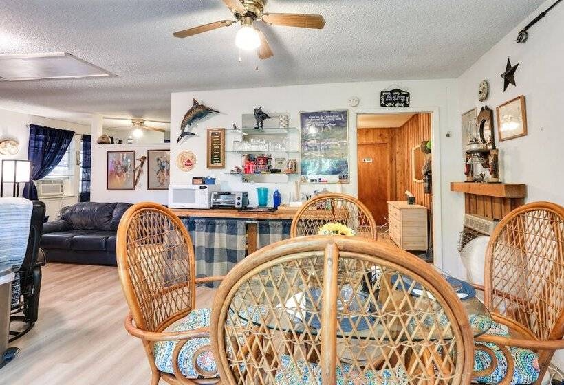 Dog Friendly Kingston Cabin W/ Wraparound Deck!