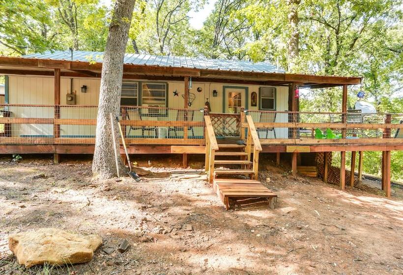 Dog Friendly Kingston Cabin W/ Wraparound Deck!