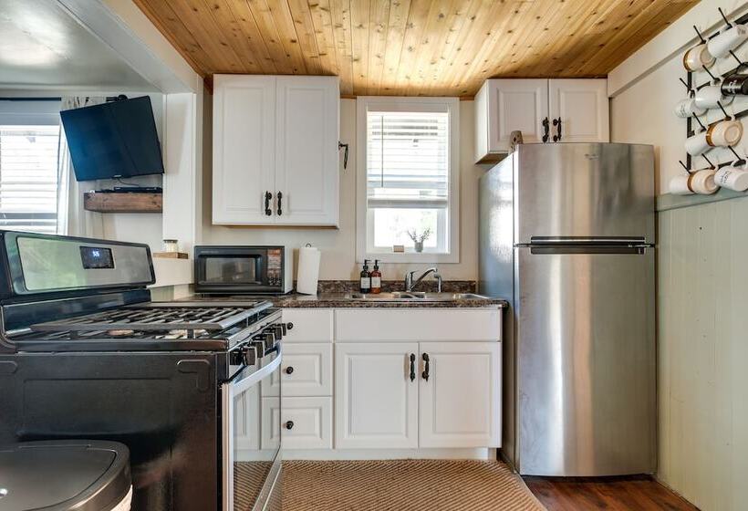 Eagle River Retreat Near Dam Lake W/ Boat Dock!